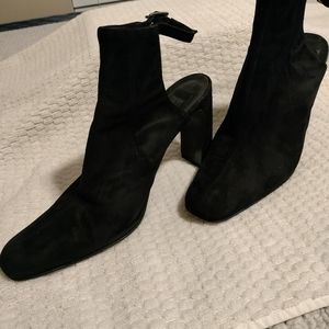 Women's Black Suede DKNY Sling Back Heel Sz 9